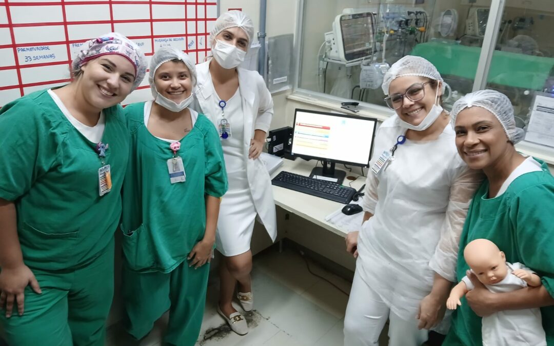 Profissionais do HMC participam de treinamento sobre técnicas de desengasgo