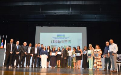Câmara Municipal de Garça presta homenagens aos profissionais de saúde em sessão solene