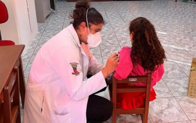 Campanha de vacinação contra a gripe protege crianças em 38 escolas de Garça