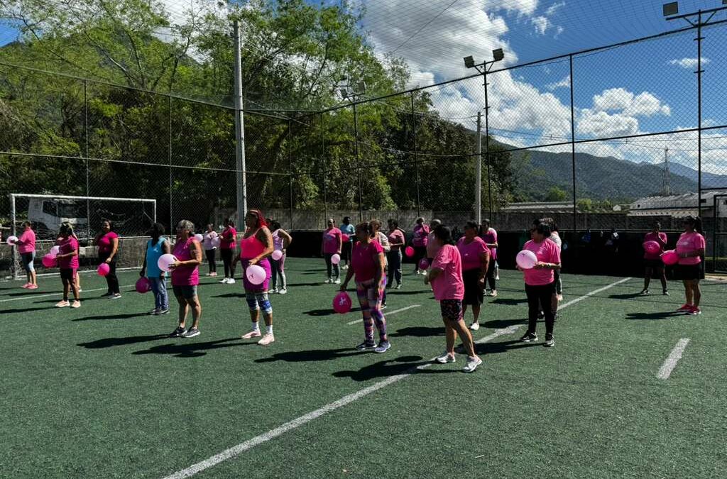 Movimento e bem-estar: Grupo de Pilates da USF Cota 95 conquista mulheres de todas as idades