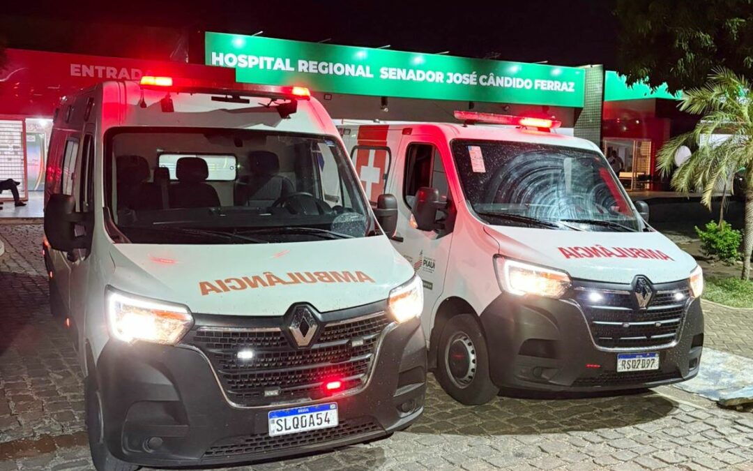 Hospital Regional de São Raimundo Nonato recebe duas novas ambulâncias