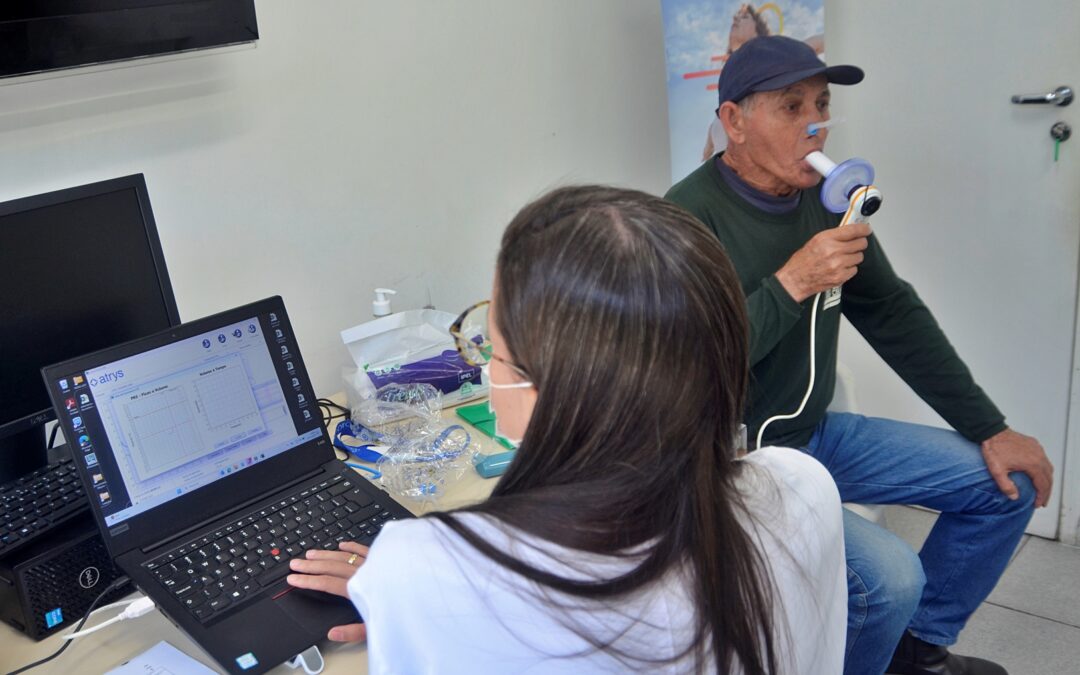 Cubatão promove mutirão de espirometria no Dia da Doença Pulmonar Obstrutiva Crônica