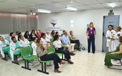 Hospital Municipal de Cubatão realiza atividade relacionada à Campanha Novembro Roxo, de prevenção à prematuridade