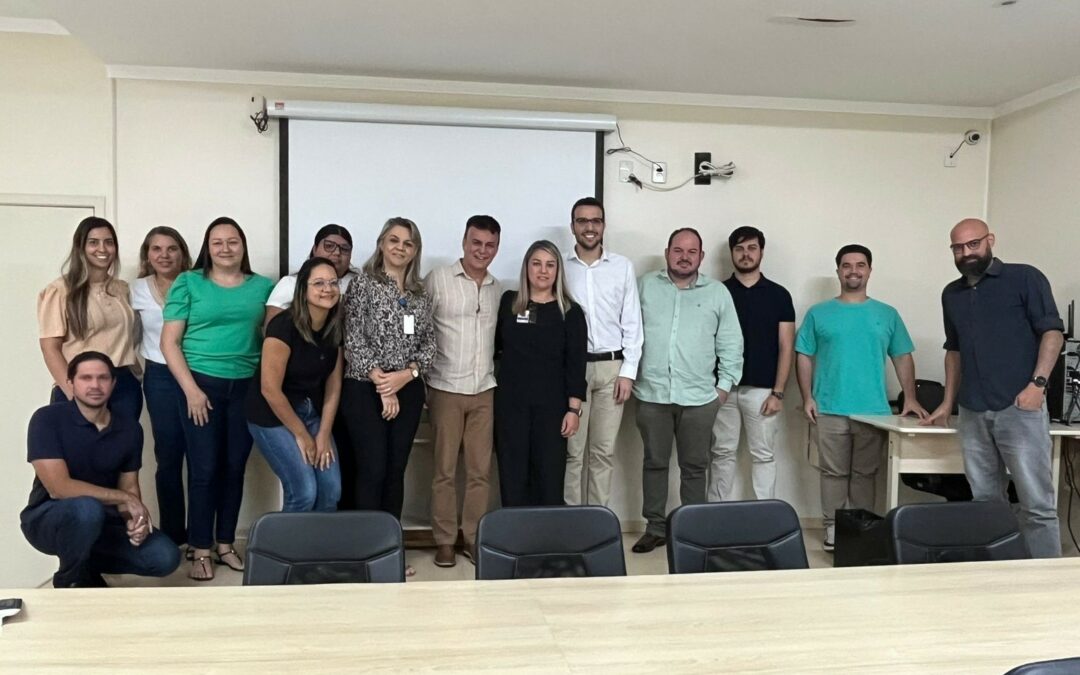 AME Andradina promove reunião do PlanificaSUS para alinhar protocolos e fortalecer integração regional