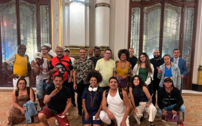 Cultura e cuidado: usuários e profissionais da saúde mental participam de experiência artística no centro de São Paulo