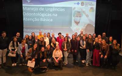 Cirurgiões-dentistas participam de capacitação sobre manejo de urgências odontológicas na Atenção Básica